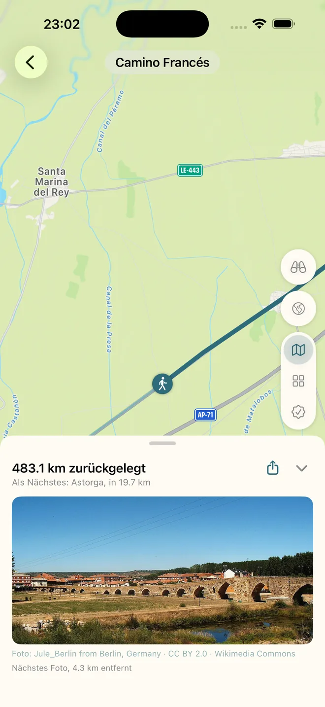 Die Karte des Camino Francés mit dem eigenen Punkt darauf, 483,1 km zurückgelegt, darunter das Foto des zuletzt passierten Ortes.